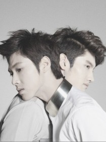 東方神起 ????