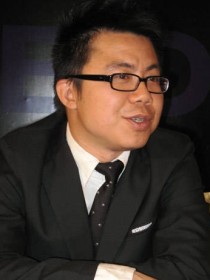 陳奐仁 
