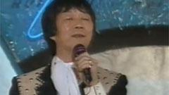梨渦淺笑