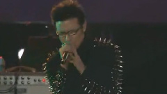 邊走邊唱