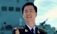 我向軍嫂敬個禮