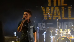 自導自演