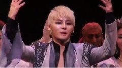 伊莉莎白首演謝幕