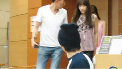 銀赫離開圭賢音樂劇場館 With 泰妍&Tiffany