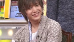 世界まる見えSP 山田涼介吃東西片段 12/03/12