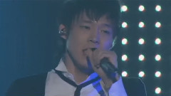 東方神起 - Five In The Black