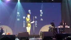 躲起來