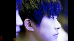 TFBOYS,易烊千璽 - 千千圣誕快樂!