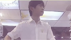 TFBOYS,易烊千璽 - 是不是愛情(紅塵)