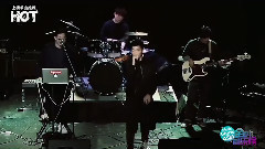 Take A Walk 上榜單曲