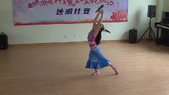 椰子樹下