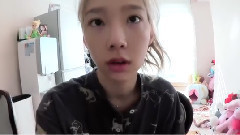 首次公開 泰妍亂七八糟的房間