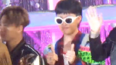 IKON領獎時