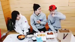 EXY,周憲(MONSTA X),Mad Clown - V APP Mad Clown,Monsta X 周憲,EXY