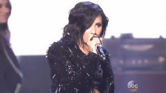 You Oughta Know!(2015 AMAs)現場版