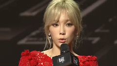 2015 MAMA 紅地毯