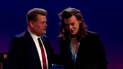 Harry現場紋身(Late Late show)