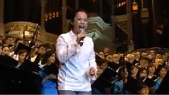 你真配得贊美,你真偉大