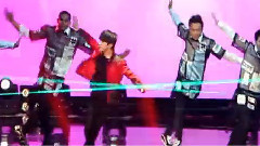 易烊千璽 Solo TURN UP THE MUSIC