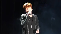 她說