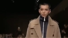 吳亦凡跨界走秀 成首席男模
