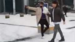 樸智旻推特更新:田柾國JIMIN打雪仗.