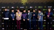 EXO 紅毯