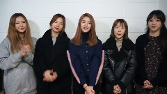 去看迷你演唱會吧!