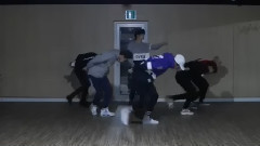Chained Up鏡面放慢舞蹈