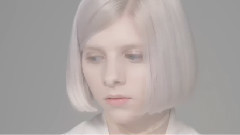Aurora,Oasis - Half The World Away 第二版