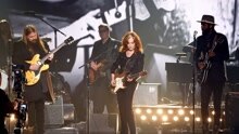 The Thrill Is Gone 2016 Grammy Awards 現場版
