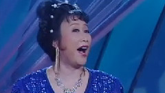 駿馬唐三彩