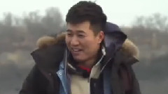 好好活著 金鐘民,人氣爆發實物美男變身 北韓美女們激烈的歡迎現場