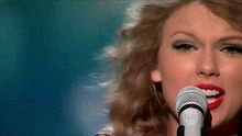 Taylor Swift - Fearless (Fearless Tour 2010)現場版