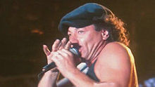 Heartseeker Live At Donington