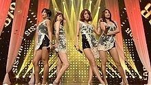 SISTAR - Give It To Me 20130714 人氣歌謠 現場版