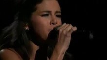 The Heart Wants What It Wants AMA2014現場版
