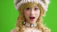 橋本環奈新CM變身 金發娃娃