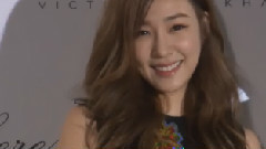 少女時代Tiffany,讓人忘記寒冷的曲線美,閃亮的連衣裙'吸引視線'