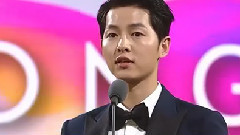 宋仲基榮獲SIA亞洲風尚大典年度時尚Icon片段_OnStyle Cut