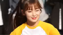 OH MY GIRL - 一步 兩步