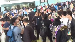 山本彩 & 矢倉楓子香港機場到達