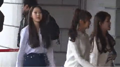 OH MY GIRL - 音樂銀行 上班