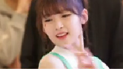 OH MY GIRL - 一步 兩步 突襲舞臺