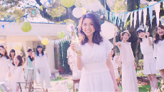 大島優子,AKB48 - 大島優子 大人の色香でグラス傾ける