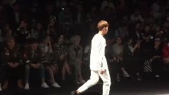 2016上海時裝周T臺走秀2