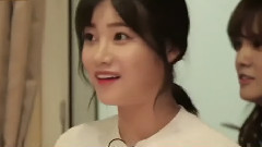 AOA 輕飄飄的出現 心砰!