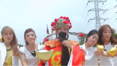 咚咚鏘鏘接財神