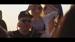 Ce?ojums (Pacel rokas gaisa)