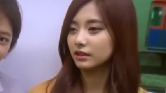 商訊子瑜Tzuyu & 定延的姐姐